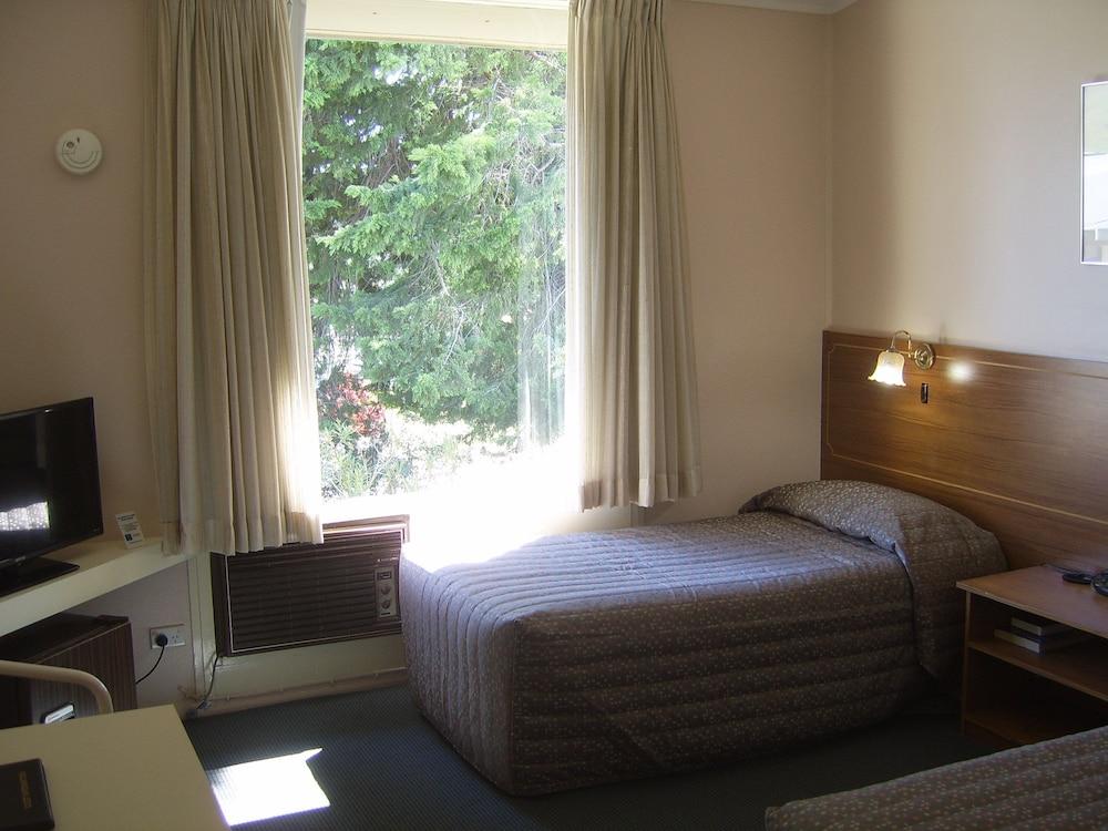 Garden Motor Inn Gundagai Exterior photo