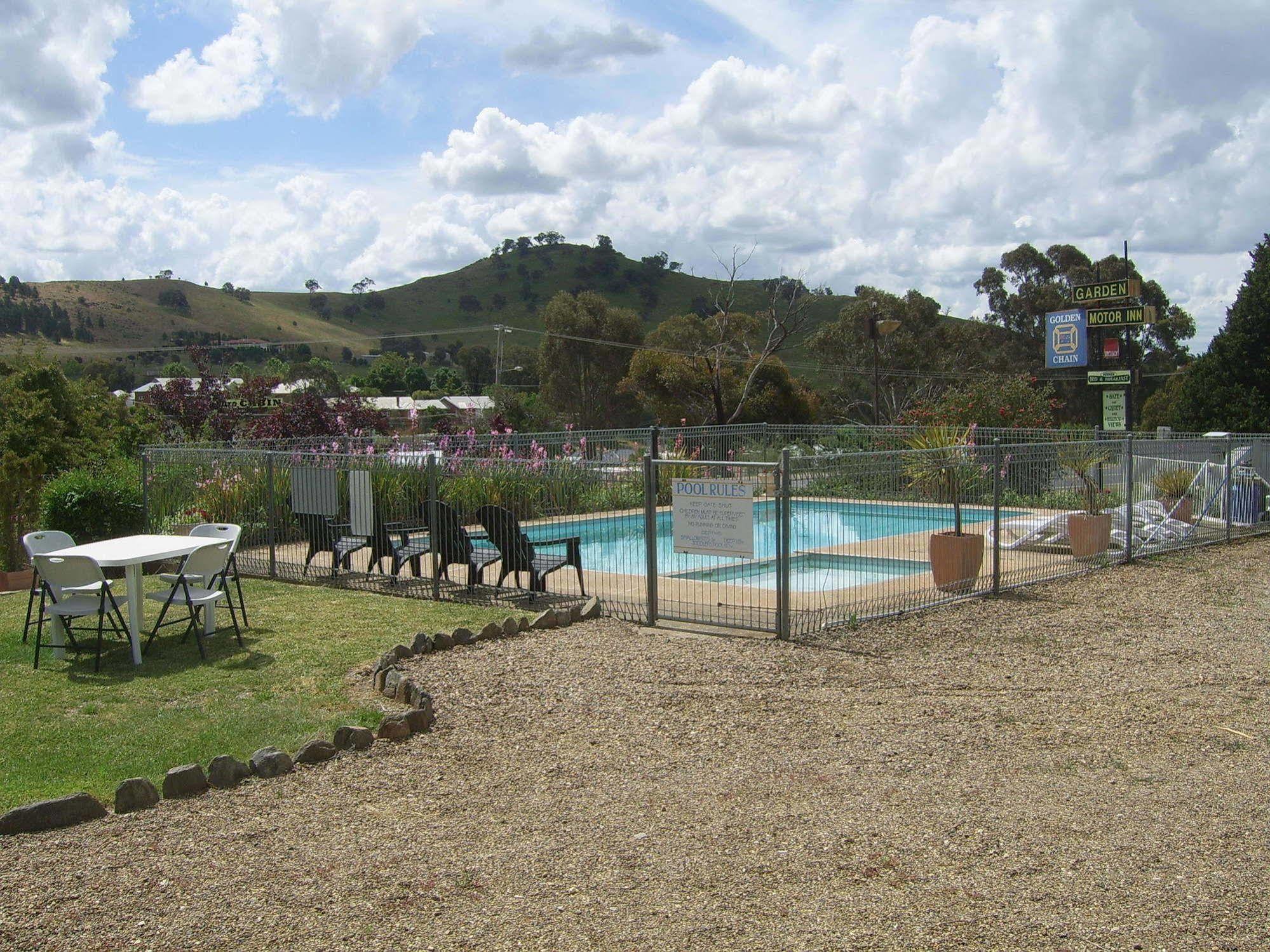 Garden Motor Inn Gundagai Exterior photo