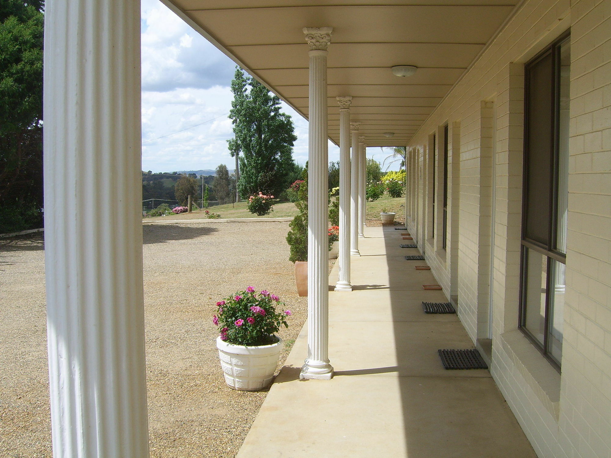 Garden Motor Inn Gundagai Exterior photo